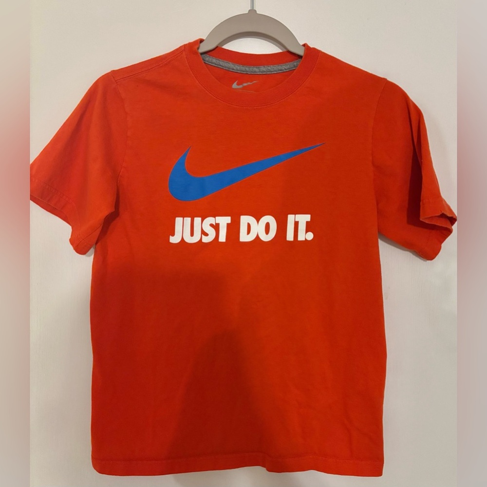 Nike - Boys Size L - Short Sleeve T-Shirt
